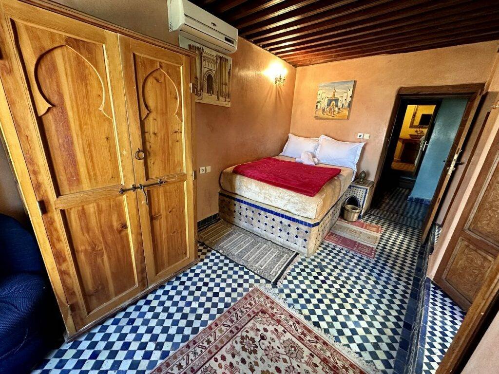 Chambre 2 pers lit double, Riad Layalina Fes
