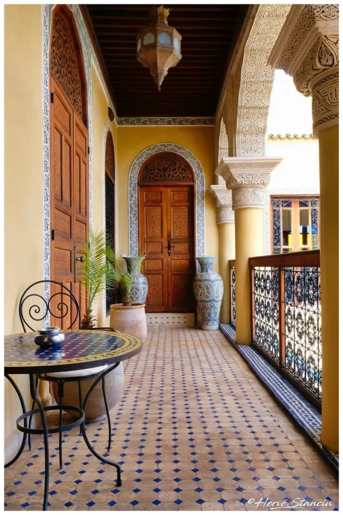 Corridor between suites, hotel Riad Layalina Fez