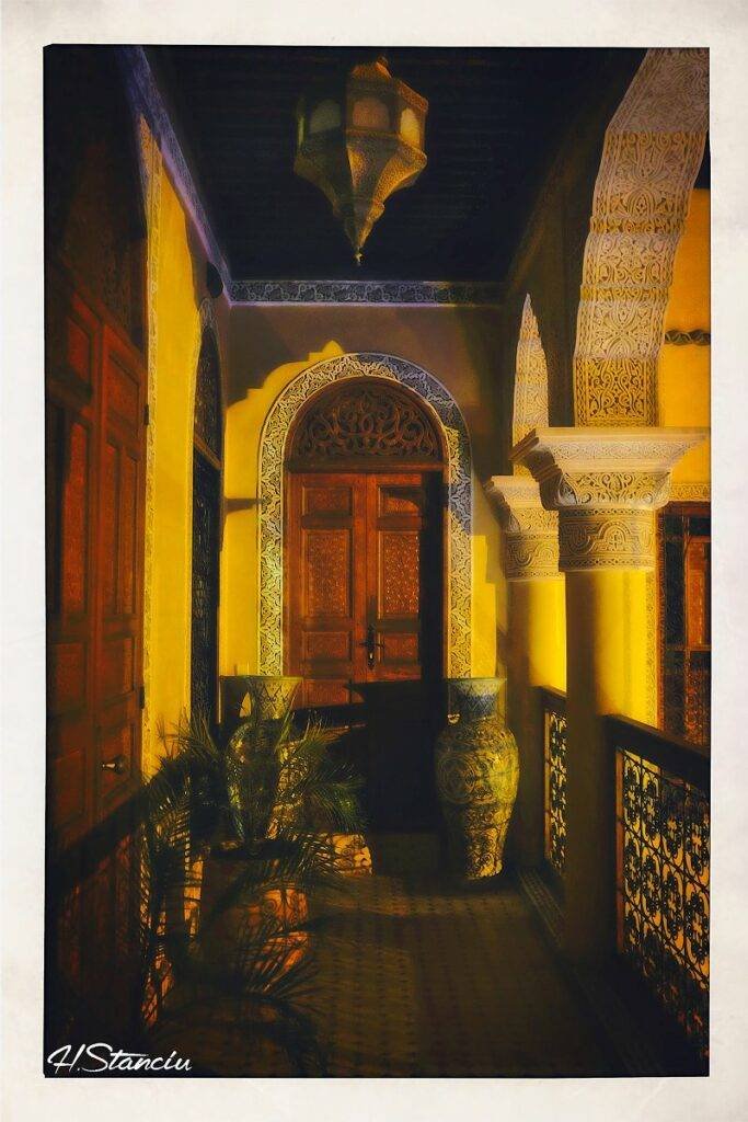 Entrée de nuit suite 4/6 personnes, hôtel Riad Layalina Fes